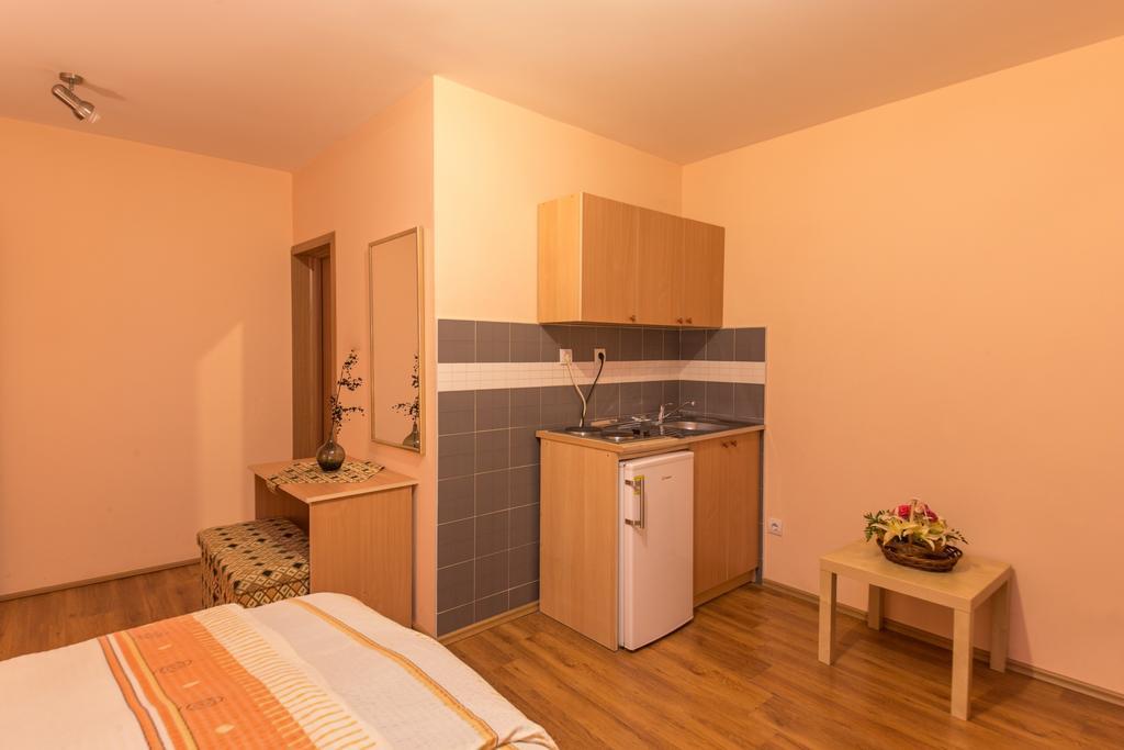 Apartments Bokan Cetinje Zimmer foto