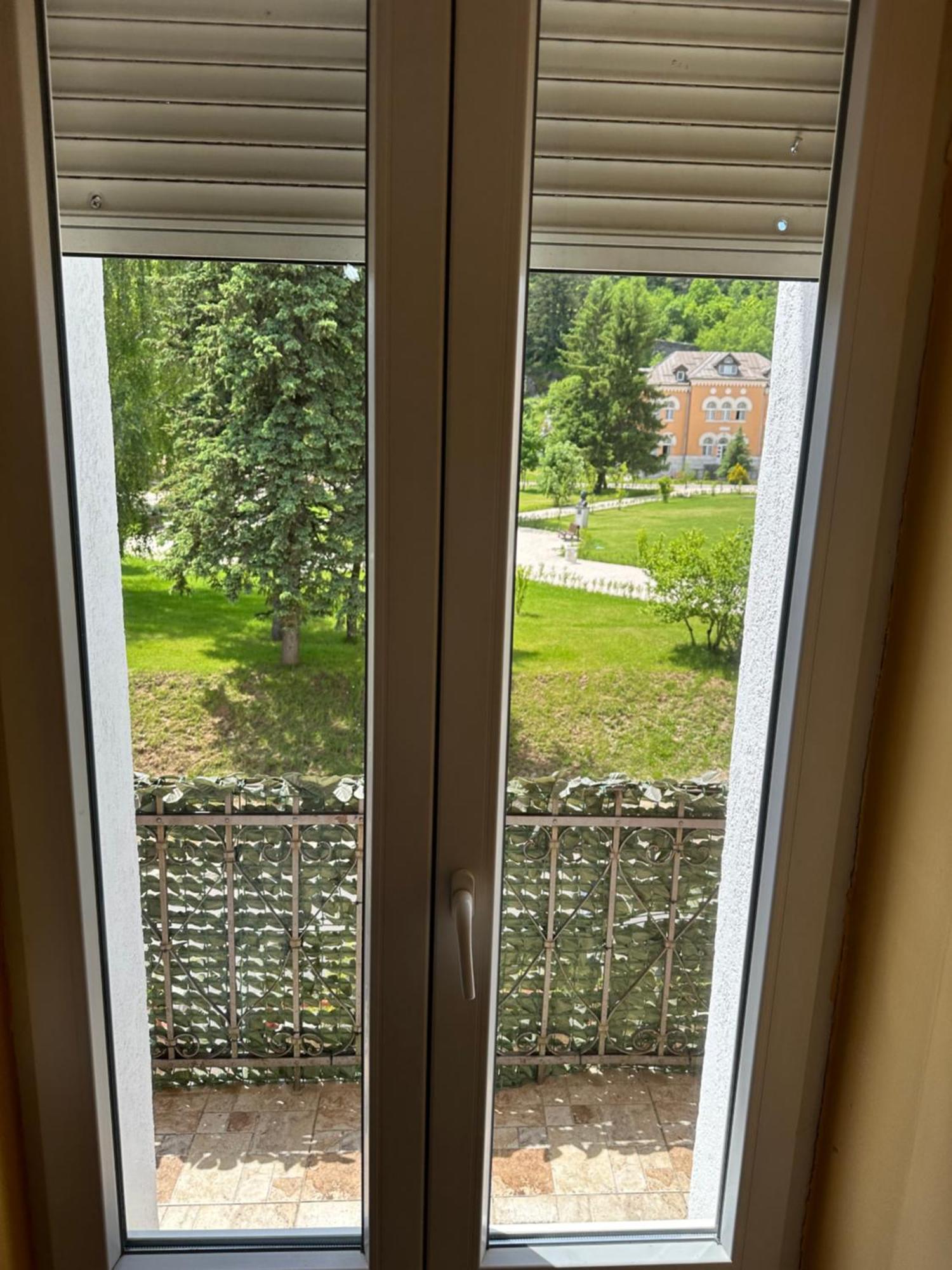 Apartments Bokan Cetinje Exterior foto