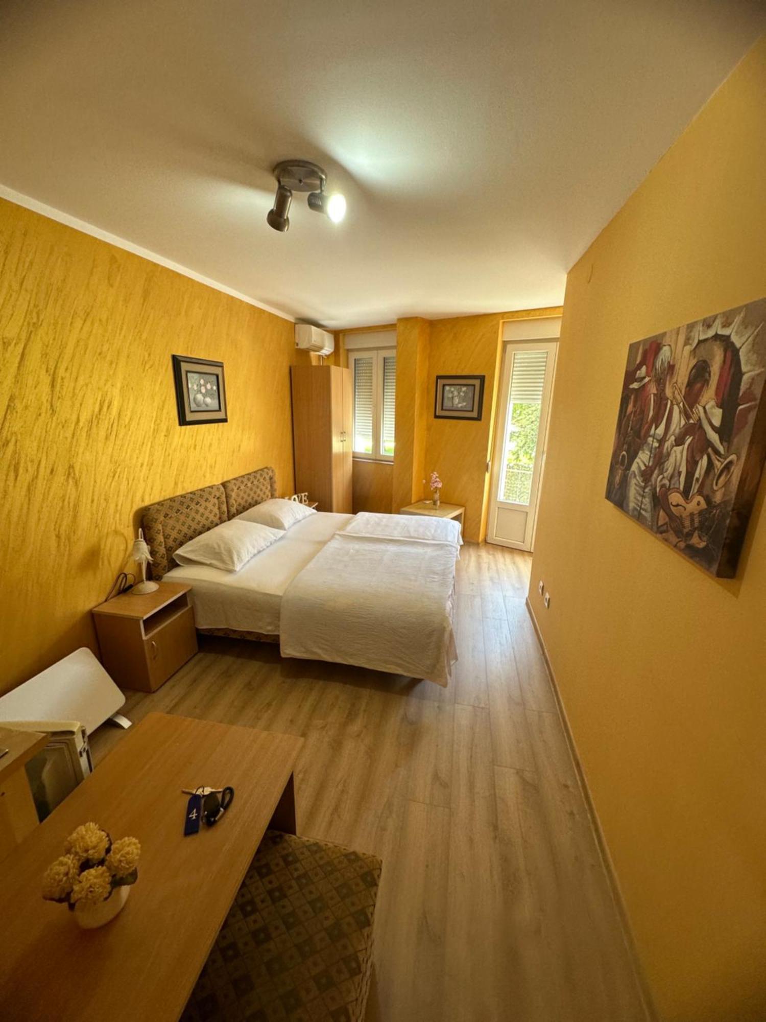 Apartments Bokan Cetinje Exterior foto